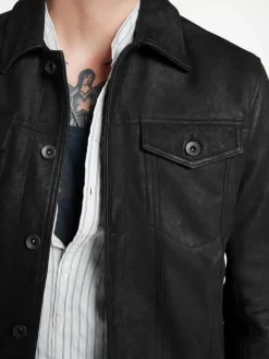 ANDREW TRUCKER-John Varvatos Discount