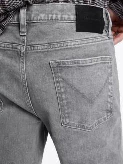 J702 - JAVIER WASH-John Varvatos Best